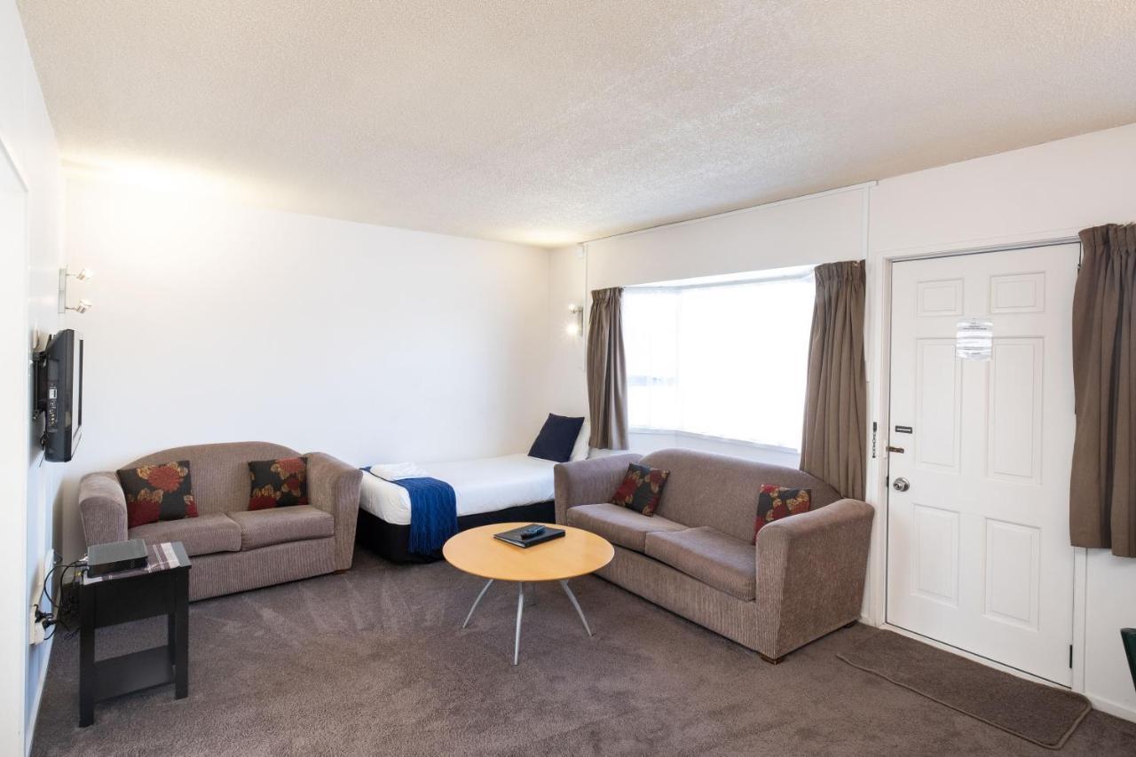 Large Twin Room