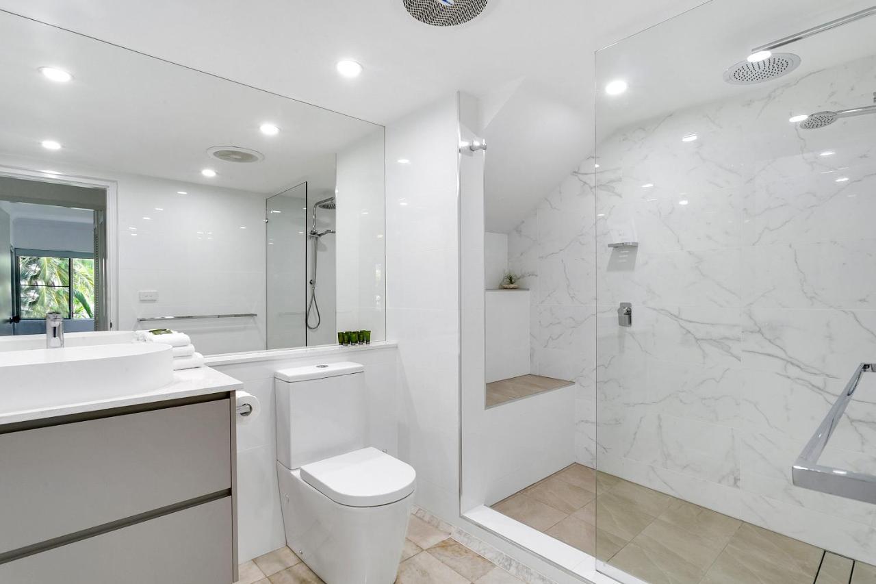 Deluxe Two Bedroom Apartment Two Bathrooms