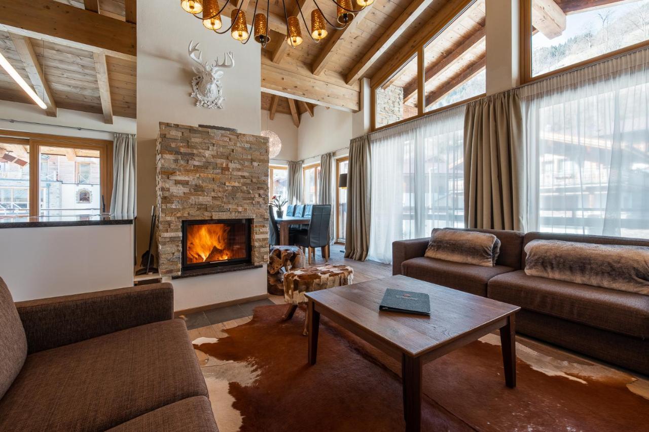 Three-Bedroom Penthouse Apartment Type 3A