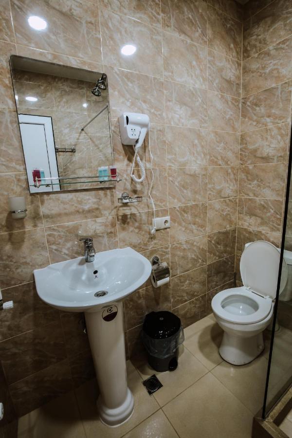 Double Room Private Bathroom