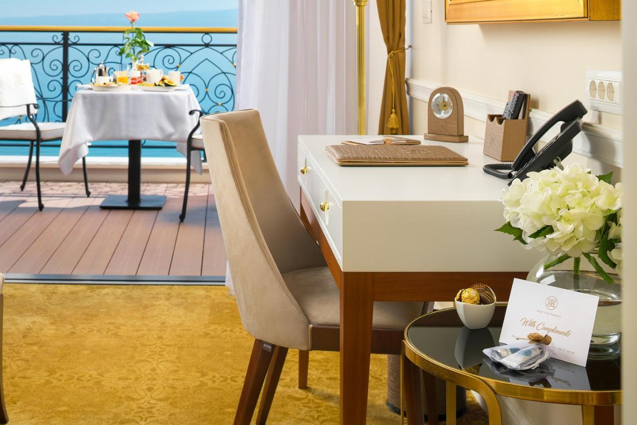 Premium Double or Twin Room Sea View