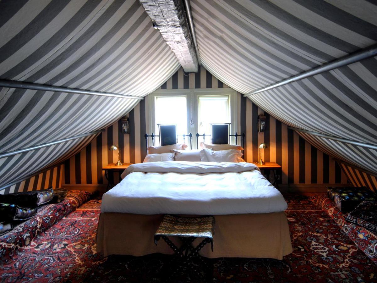 Luxury Suite with Spa Bath
