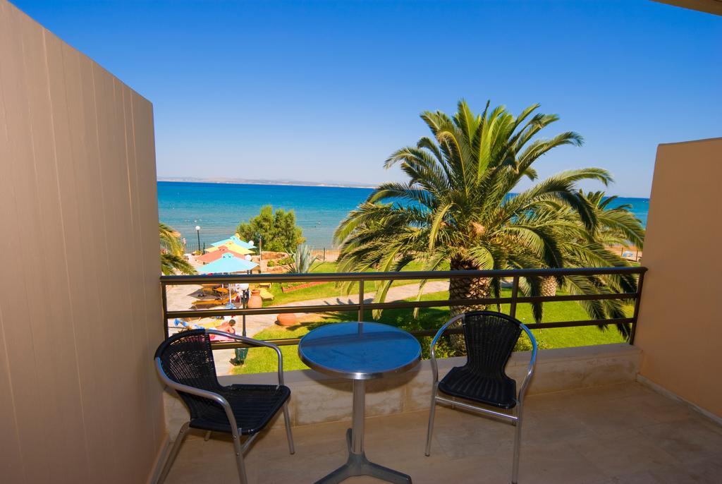 Chambre Double ou Lits Jumeaux - Vue sur Mer