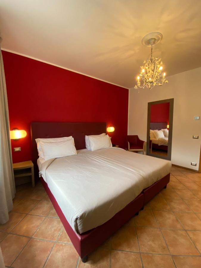 Double Room Front Lake View