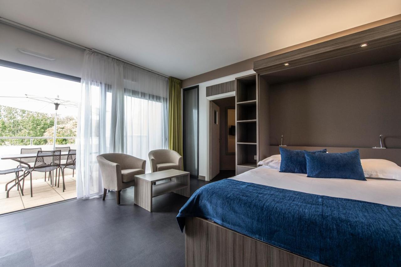 Prestige Suite