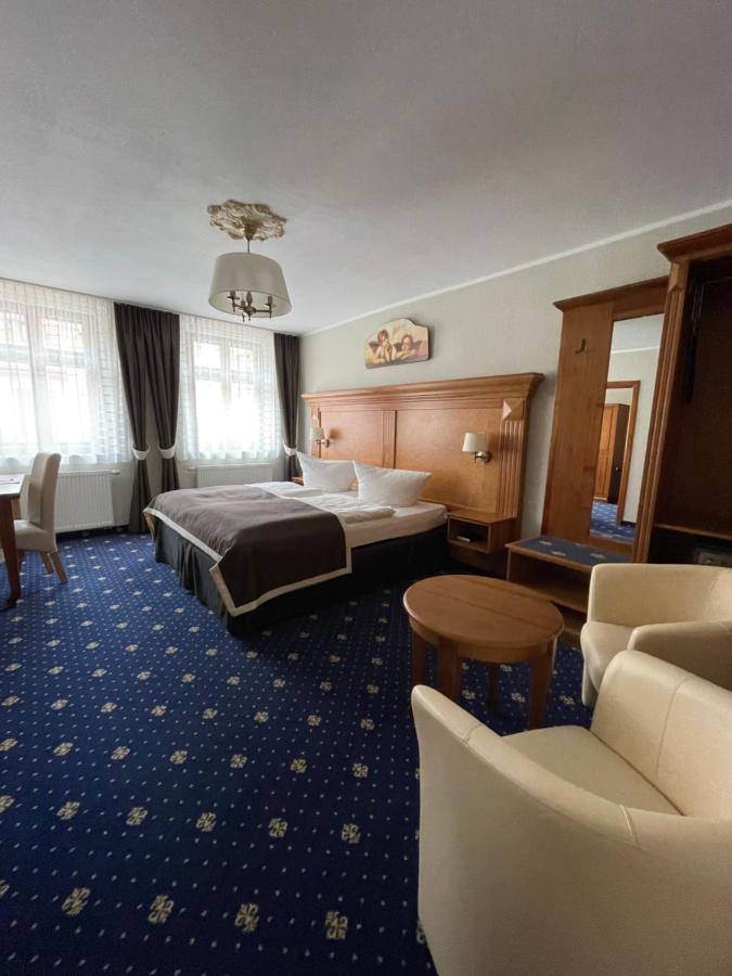 Familienzimmer Gästehaus***