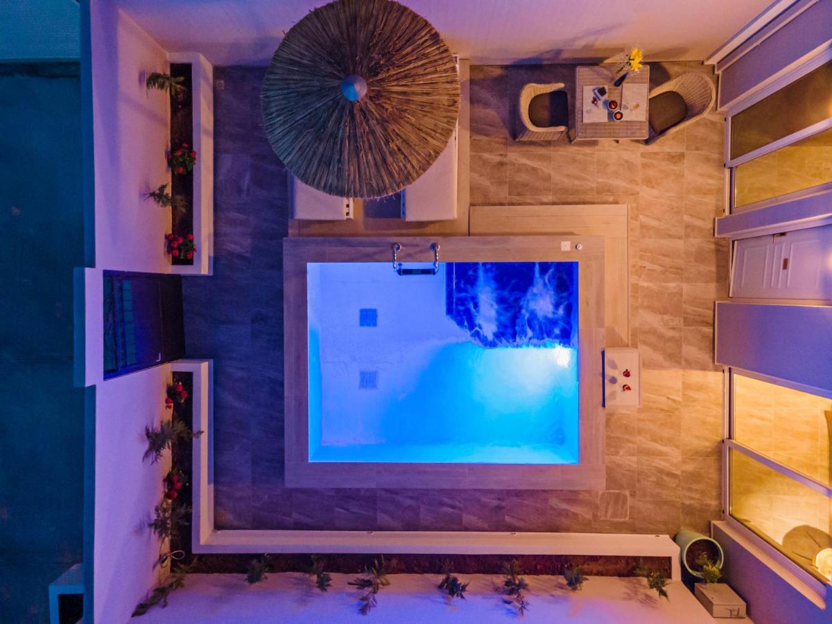 Suite Private Pool