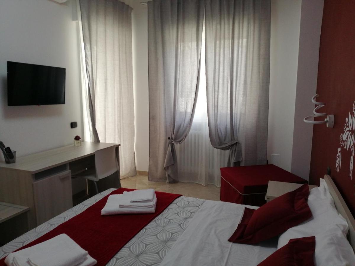 Chambre Triple avec Salle de Bains Privative