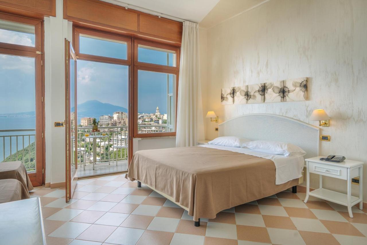 Superior Double Room with Terrace