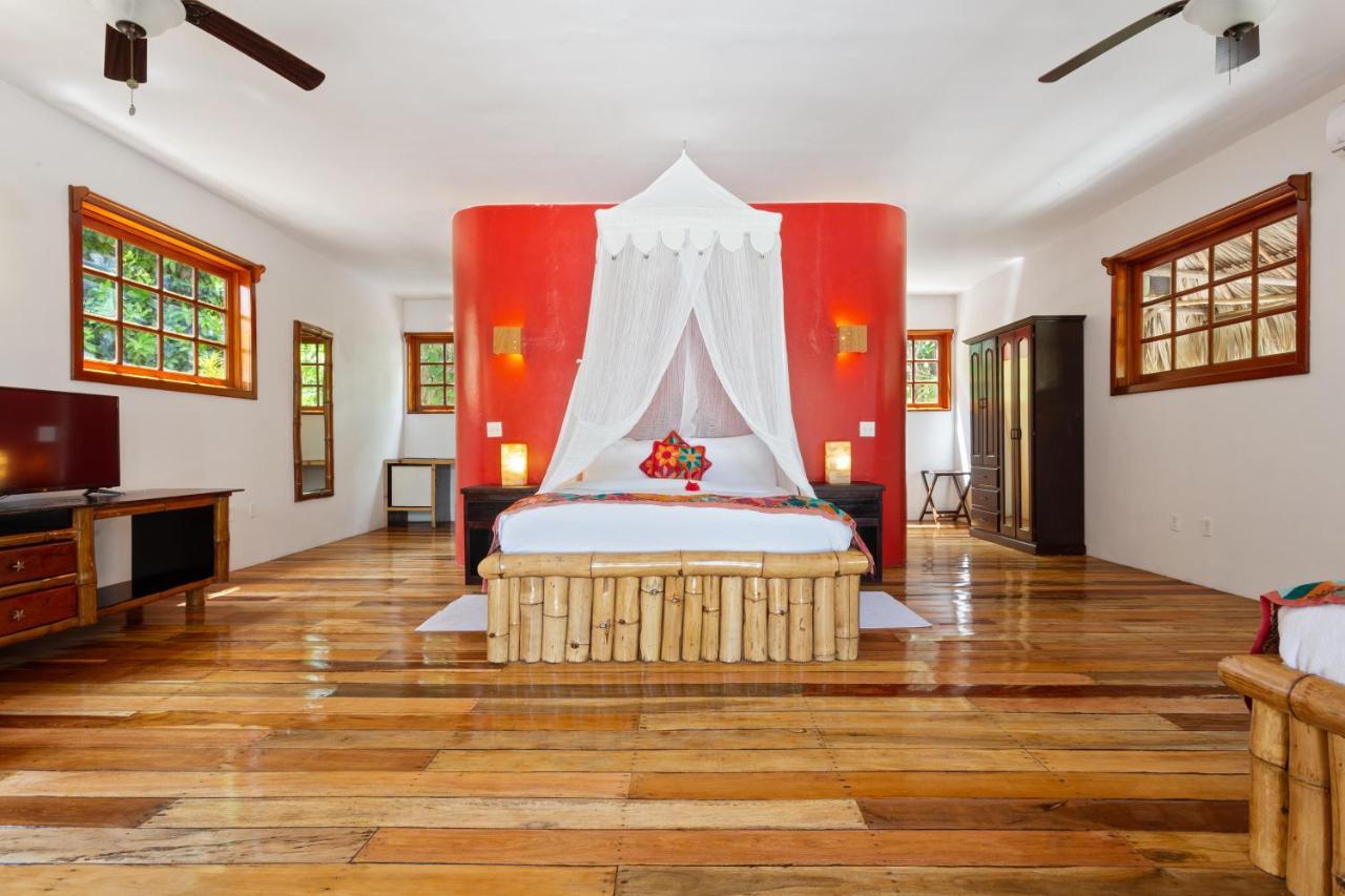 Suite Coloniale