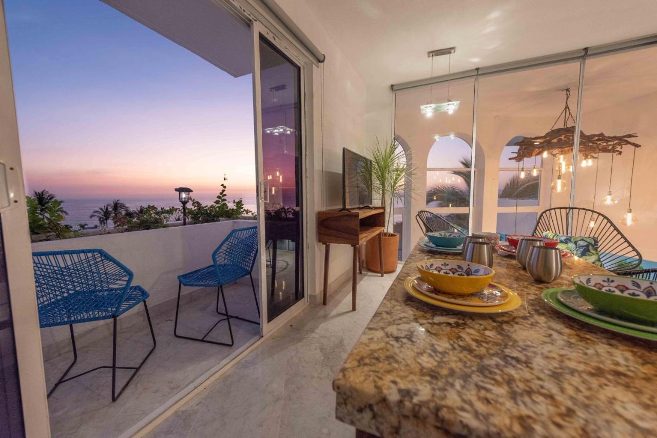 Studio Apartment with Sea View