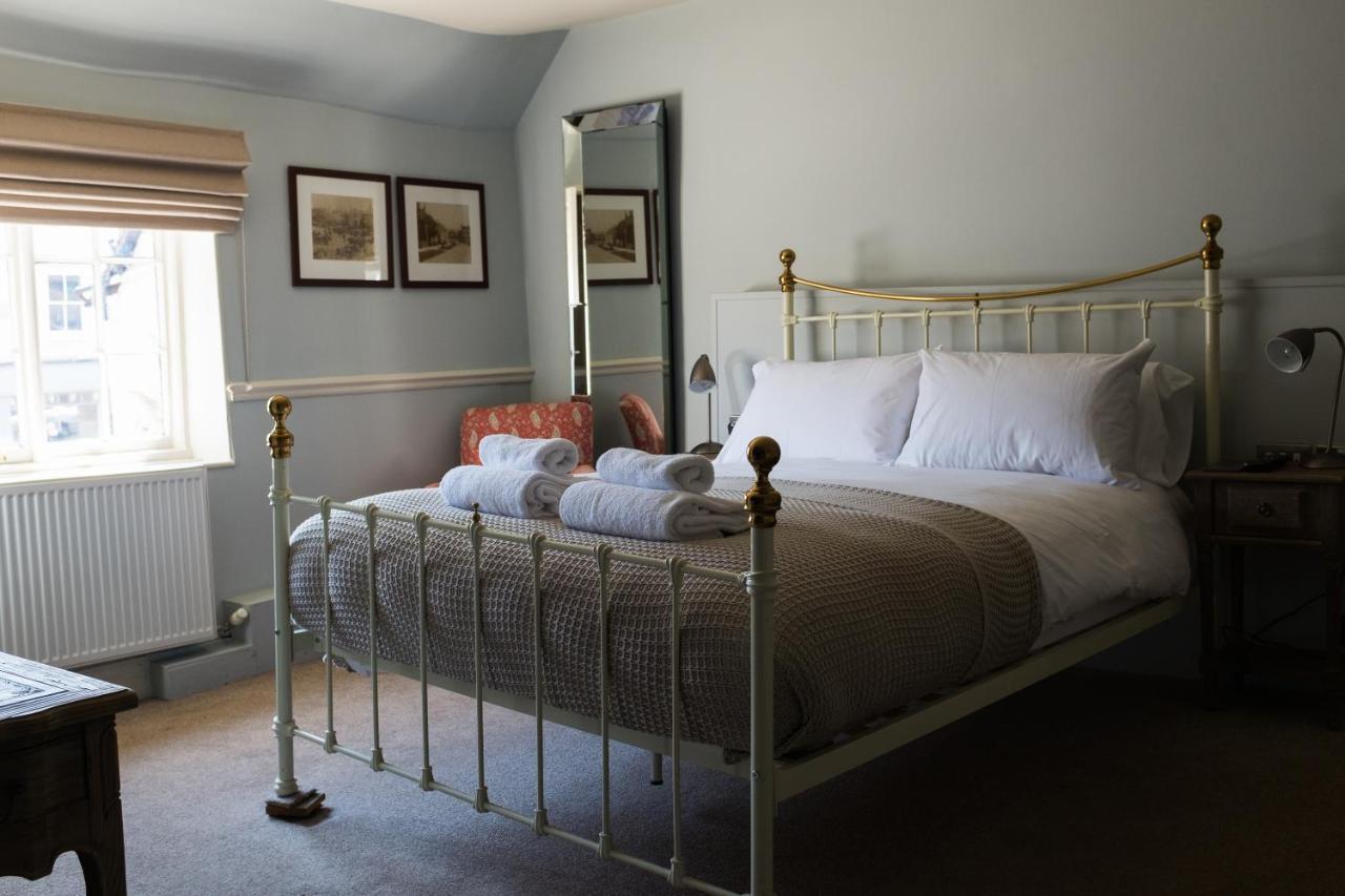 Standard Double Room,1122818790:JPEG
