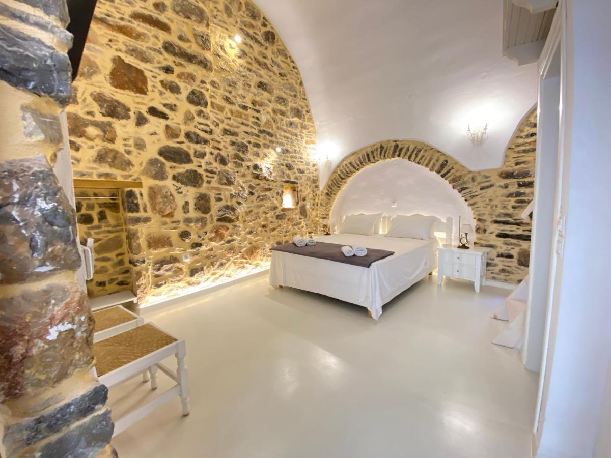 One-Bedroom Suite - Split Level