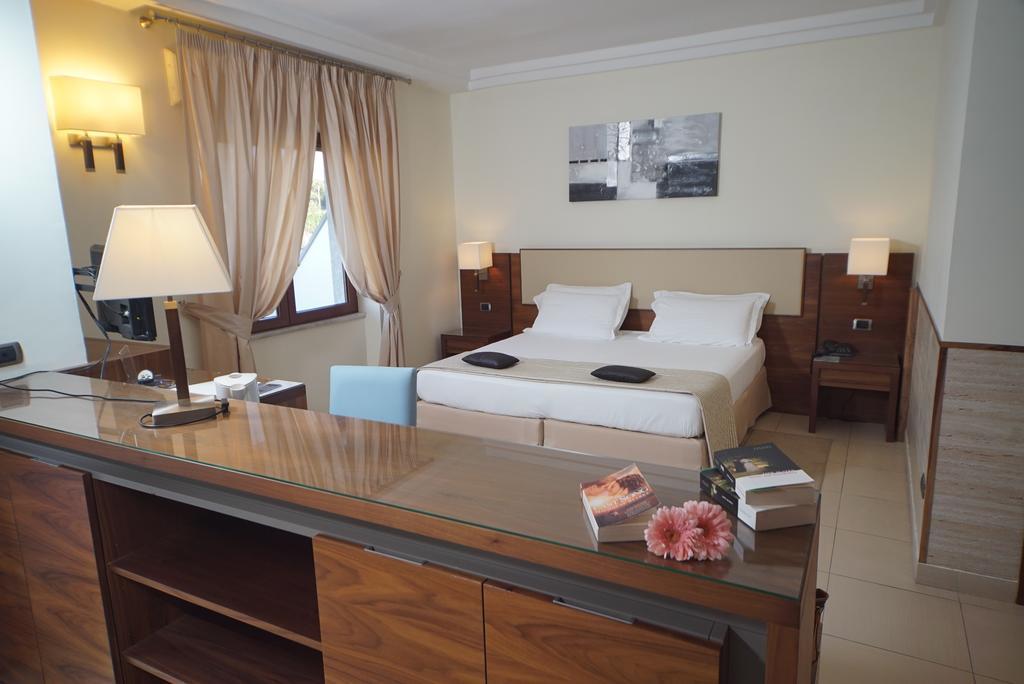 Superior Double Room,112794363:JPEG