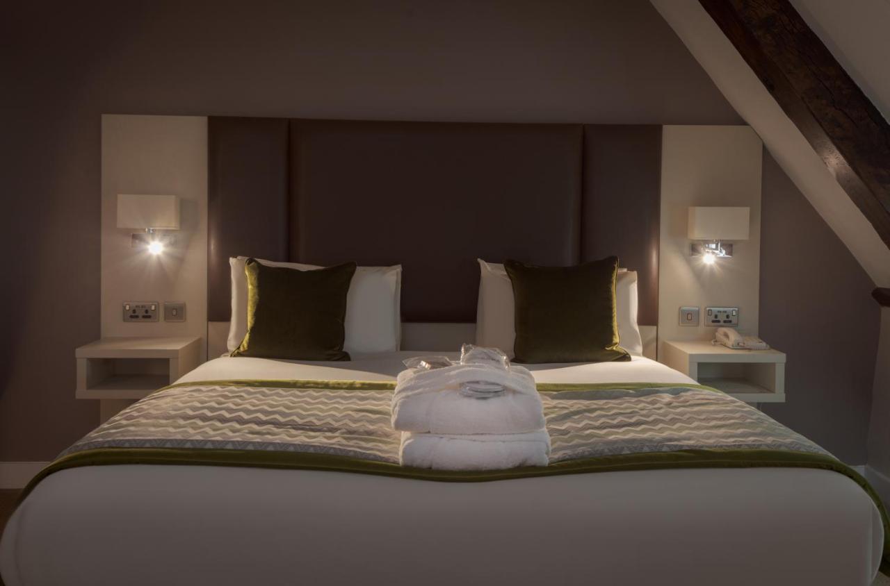 Superior Room,1445513992:JPEG