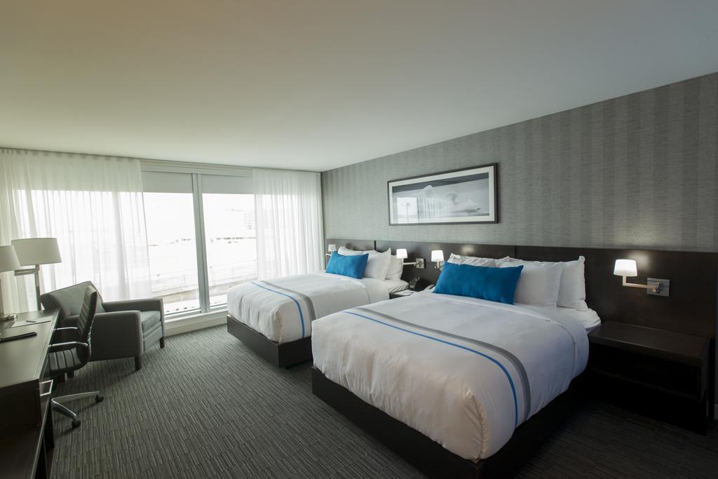 Queen Room Two Queen Beds
