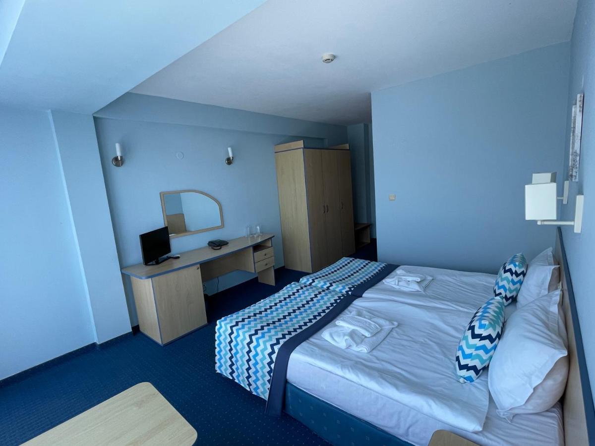 Double or Twin Room Sea View Private Beach Access