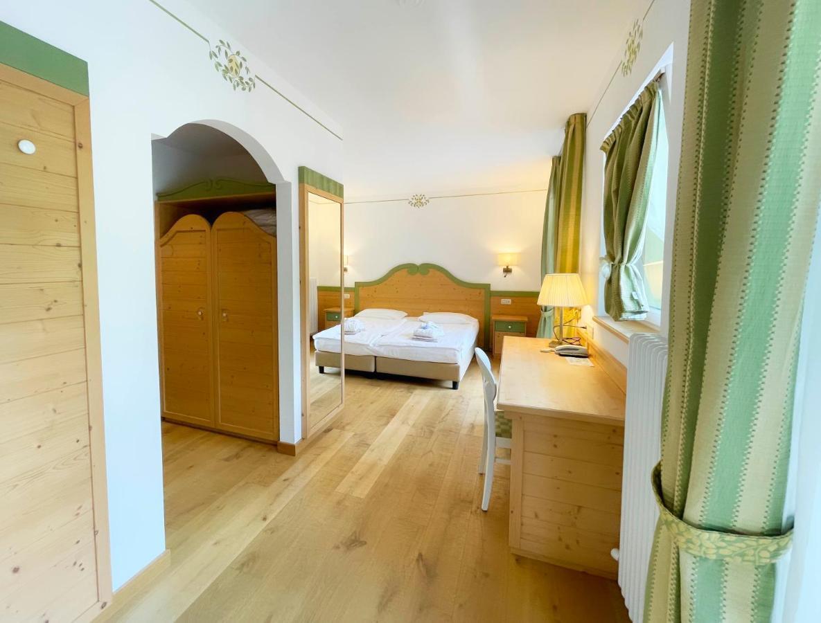 Superior Double or Twin Room Balcony,1132845000:JPEG