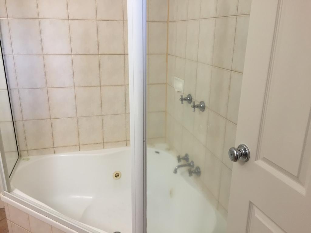 Deluxe Suite with Spa Bath