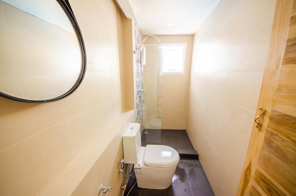 Standard King Room - B