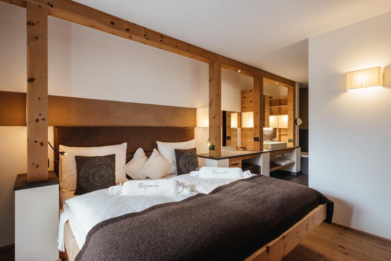 One-Bedroom Suite (2 Adults)