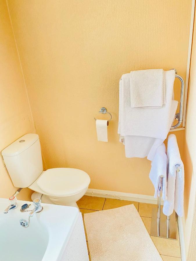 Double or Twin Room with Private Bathroom