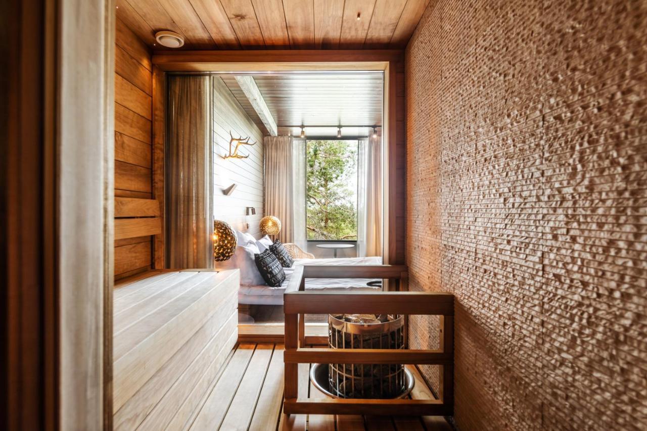 Mystique De Luxe Sauna