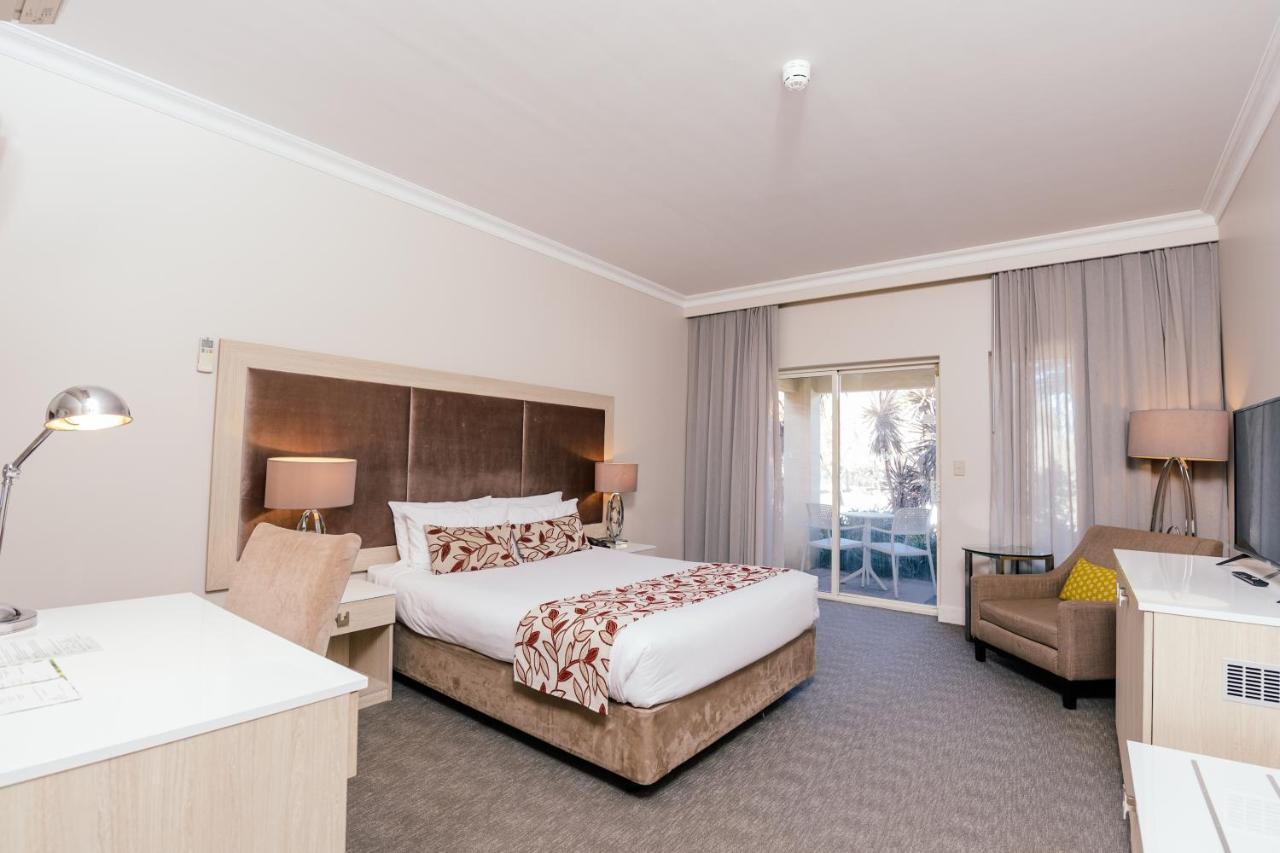 Resort Queen Room