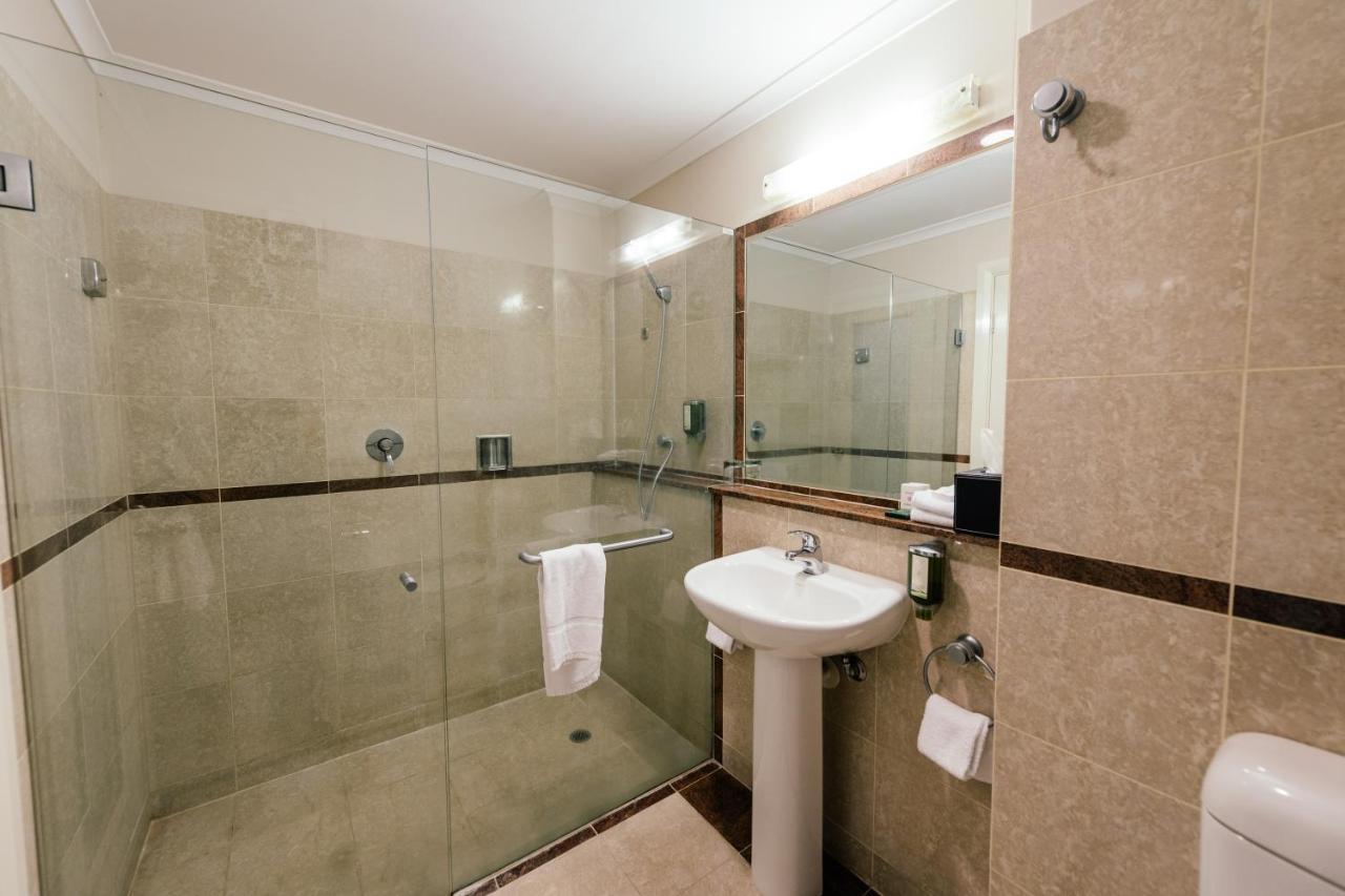 Resort Queen Room