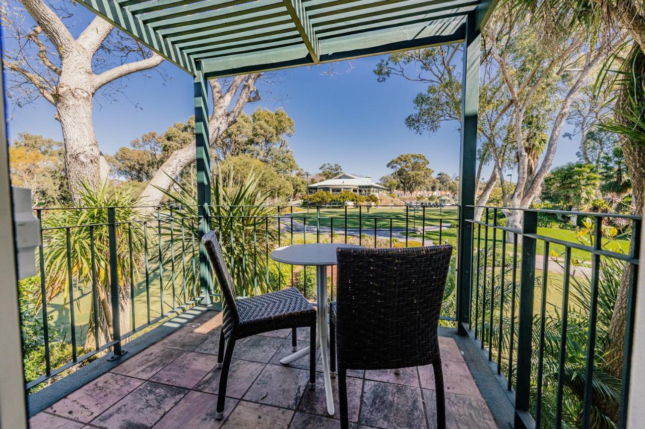Garden View Queen Room