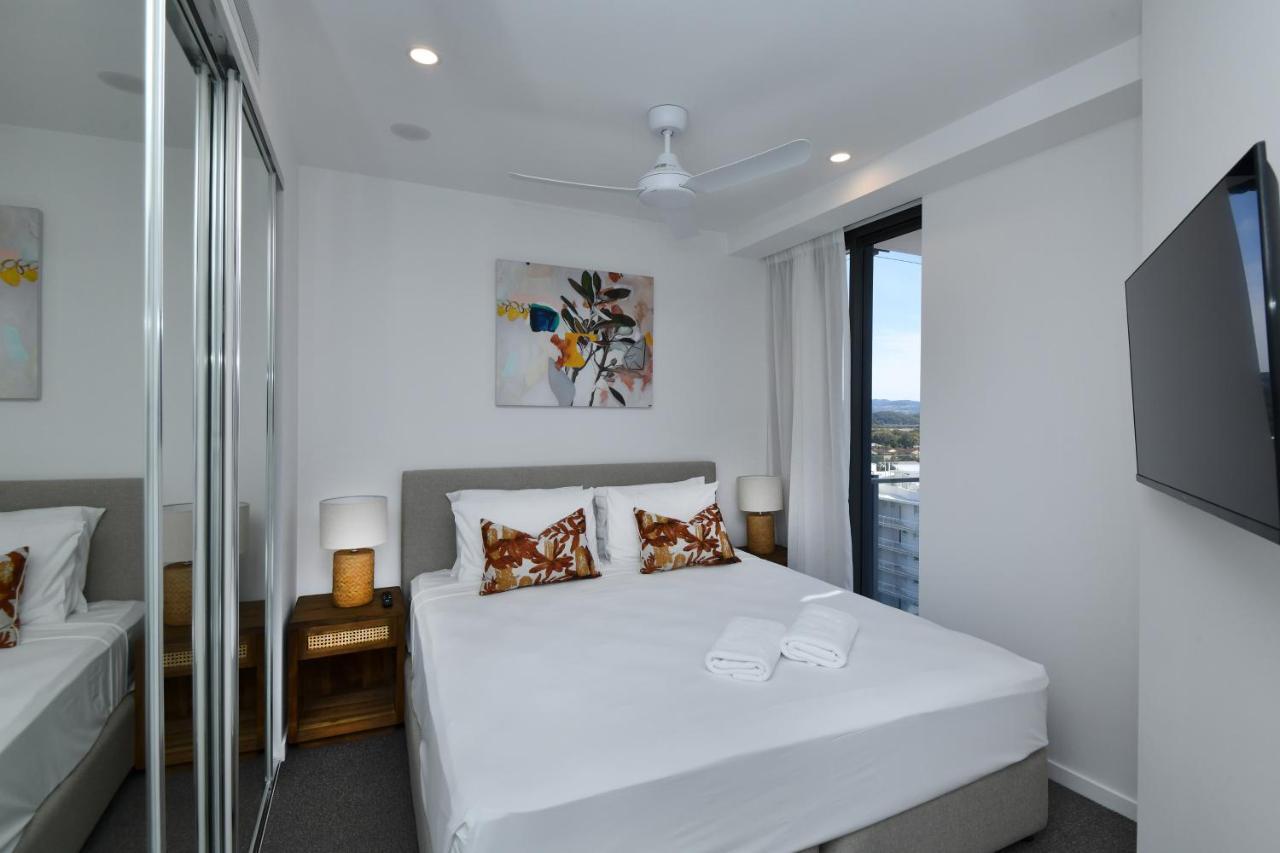 2 Bedroom Panoramic High Apartment