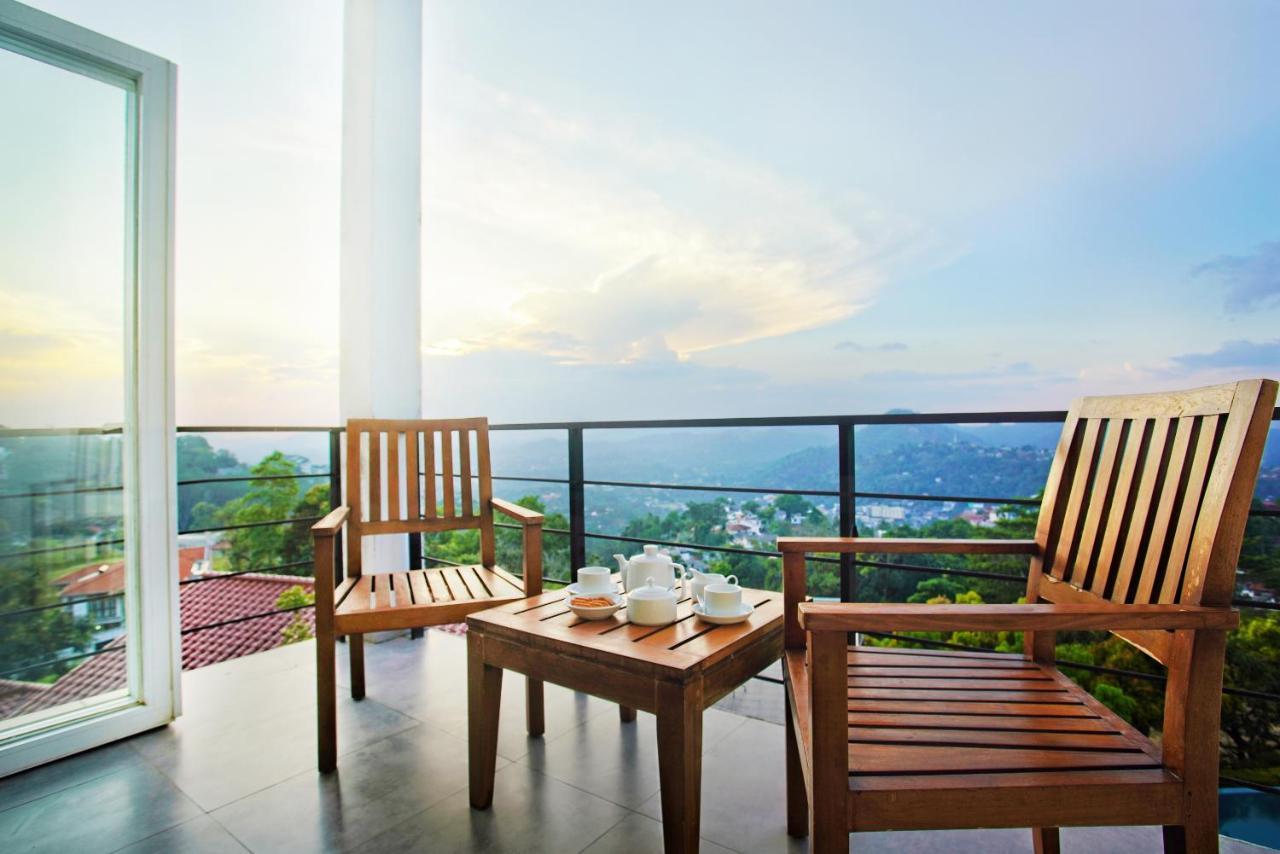 Deluxe Double Room Balcony