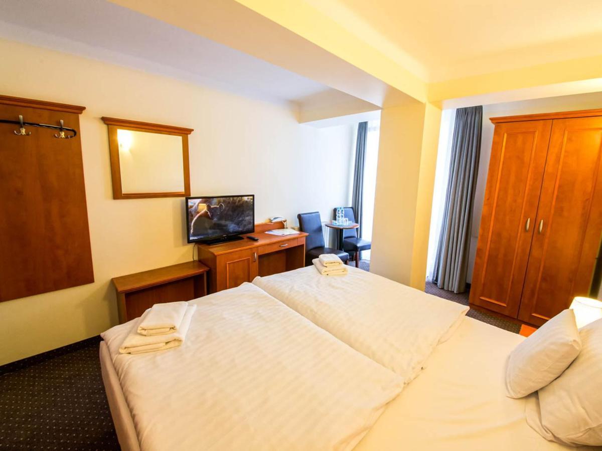 Small Double Room