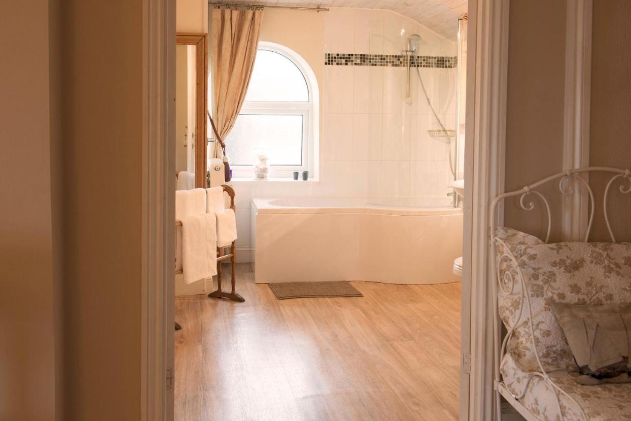 King Suite Sea View