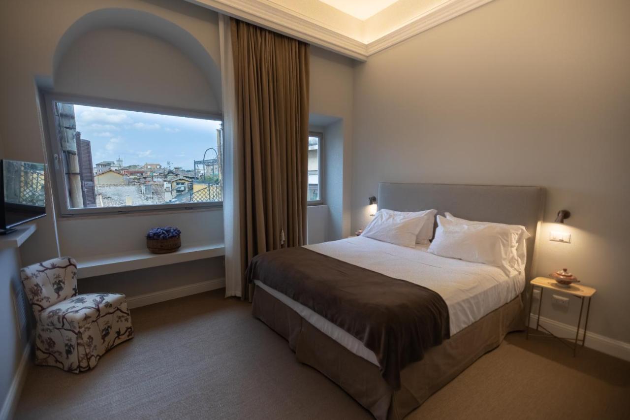 Deluxe Double or Twin Room City View