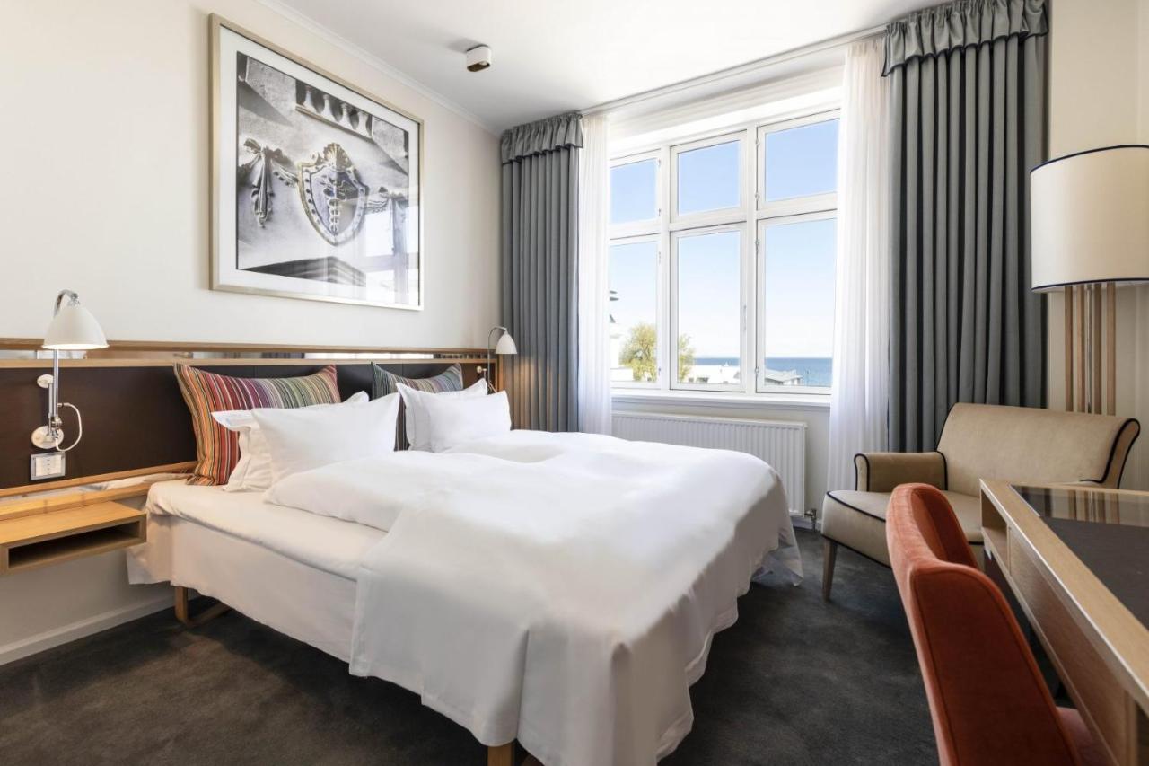 Double or Twin Room Sea View including evening Spa access