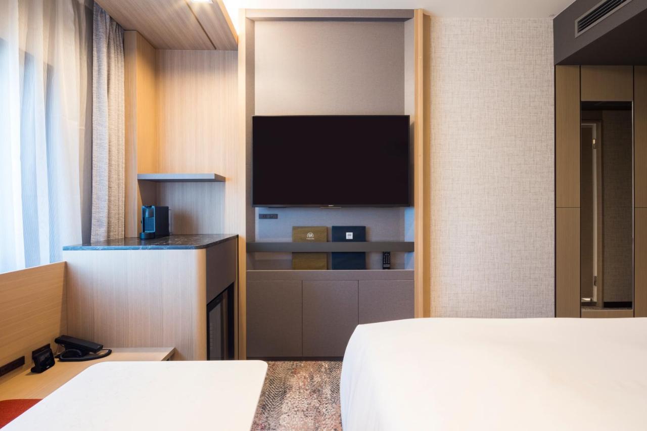 Edmont Superior Double Room
