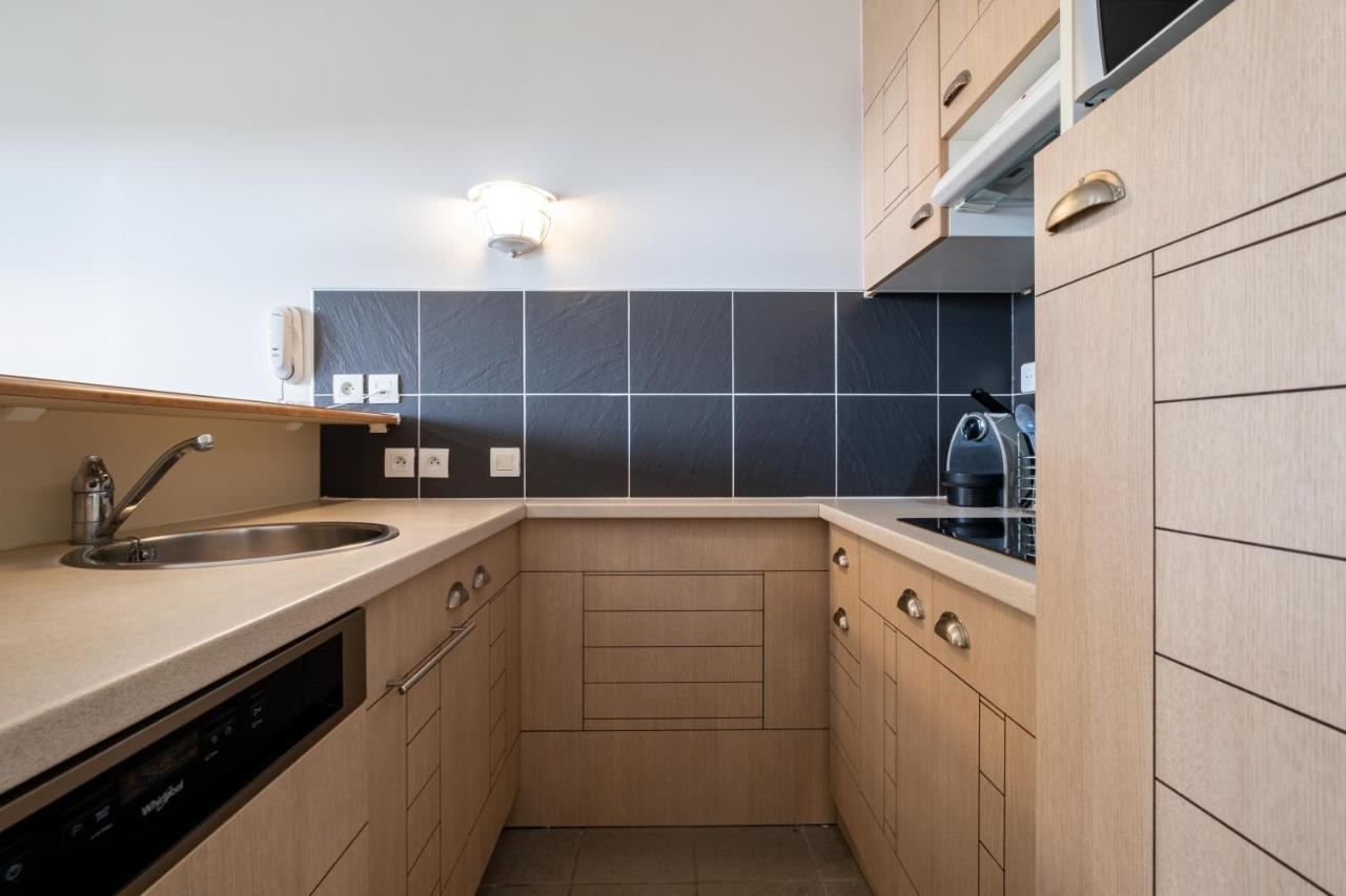 One-Bedroom Apartment with Sleeping Alcove (6 People)