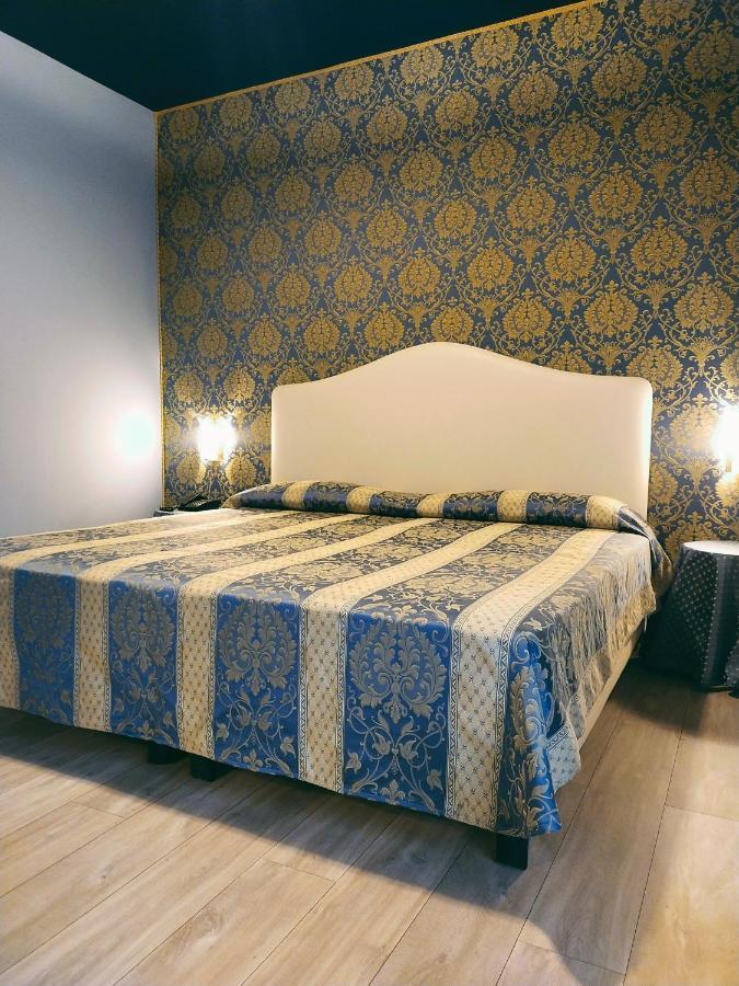 Deluxe Doppel-/Zweibettzimmer mit Balkon