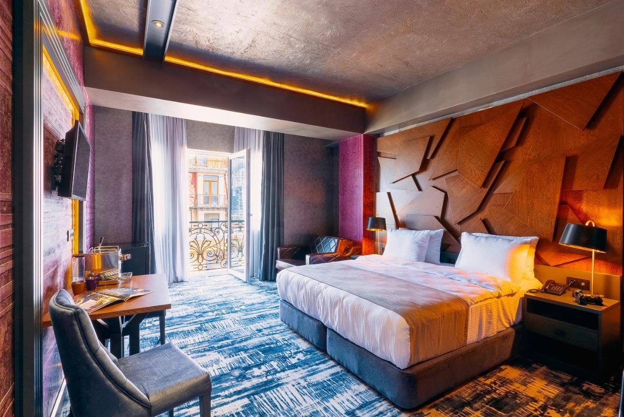 Deluxe Double Room Side Sea View