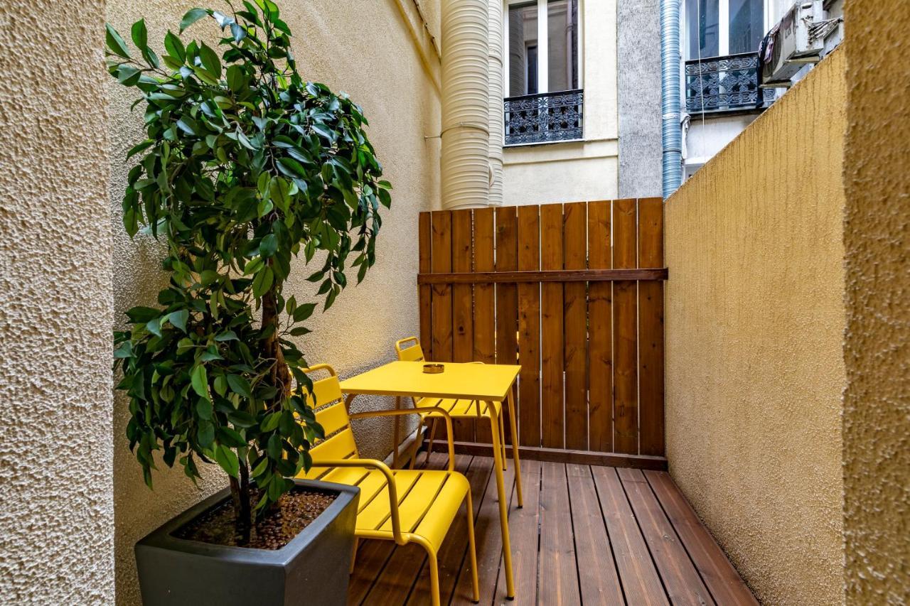 Double Room Patio