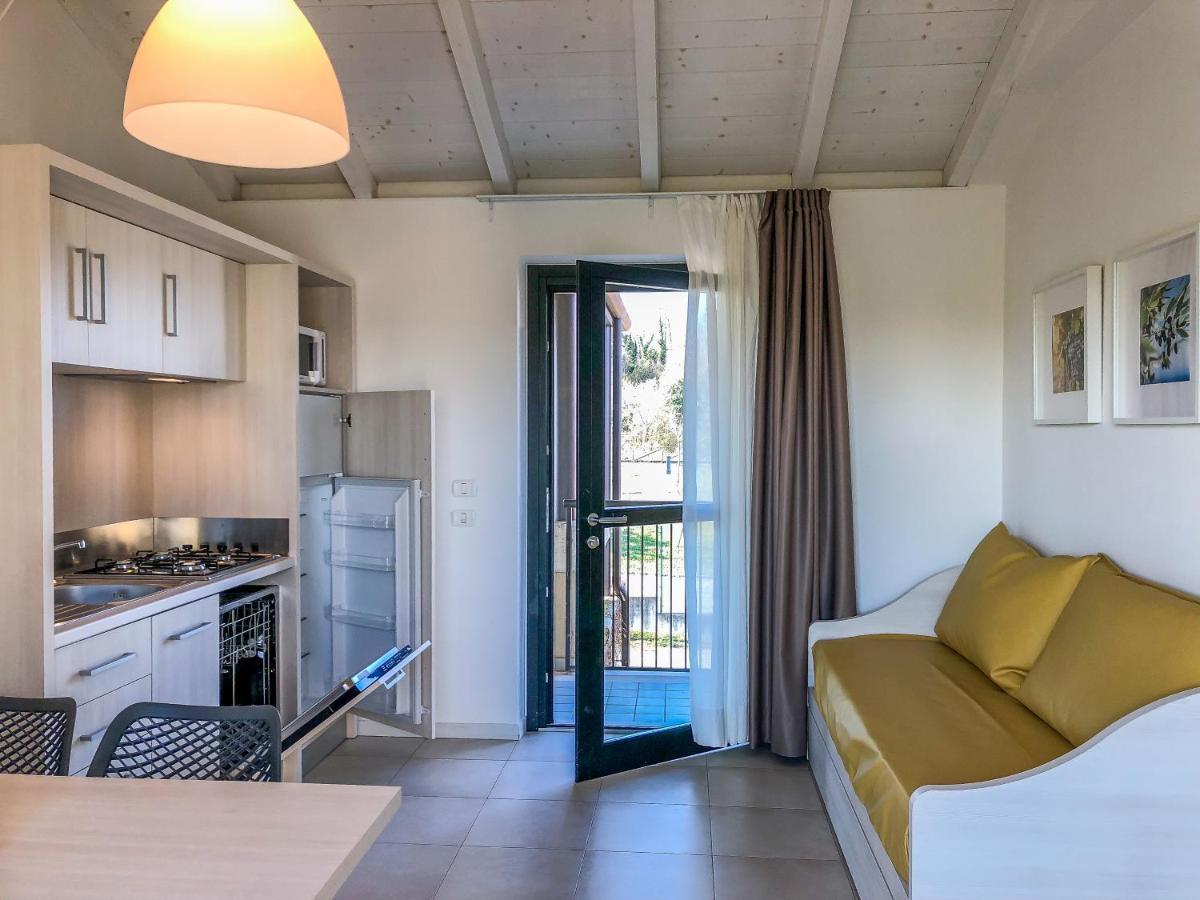 Superior Two-Bedroom Apartment,1746859754:JPEG