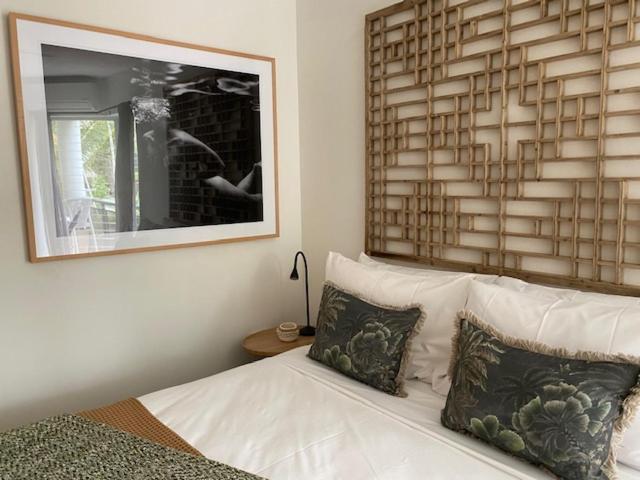 Superior One-Bedroom Apartment