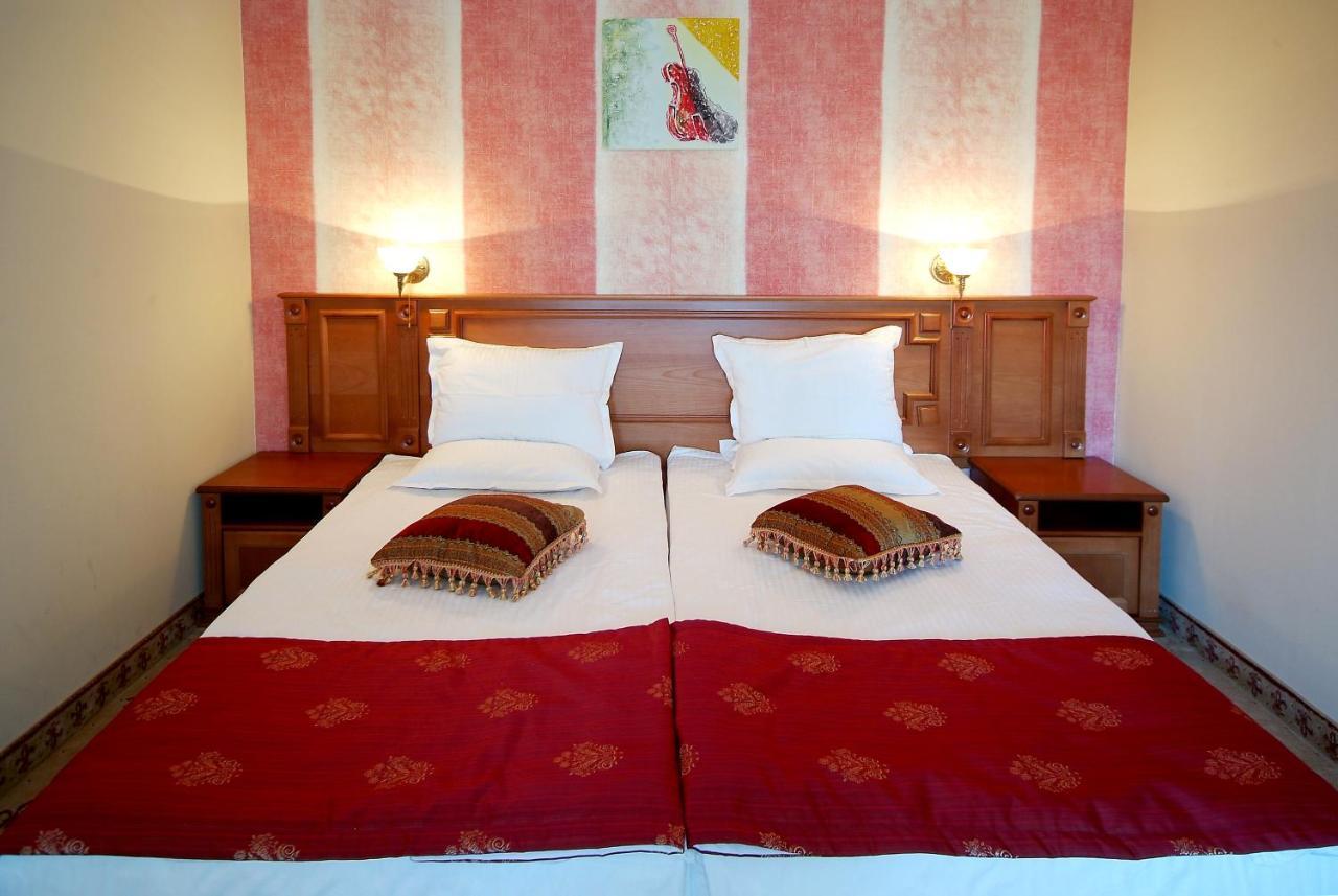 Deluxe Doppelzimmer mit Balkon und Meerblick