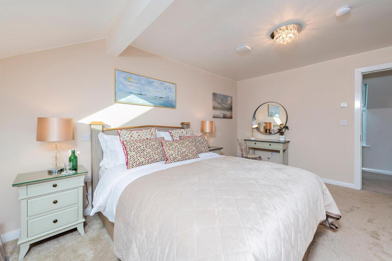 King Room with Garden View