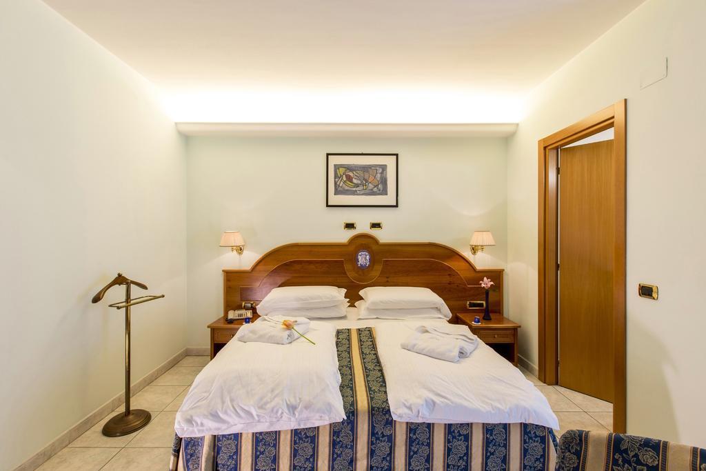 Vierbettzimmer