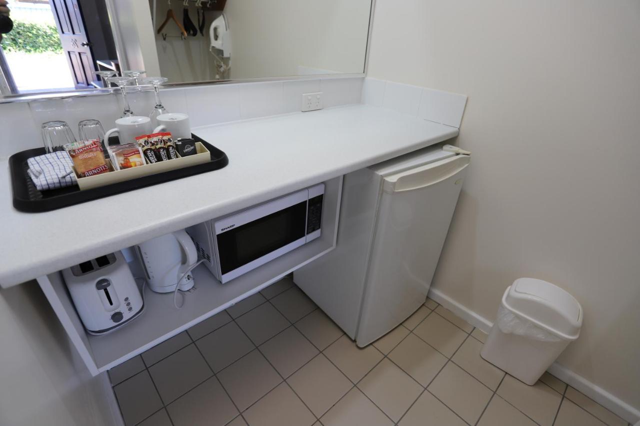 Deluxe Queen Room (Not Pet Friendly)