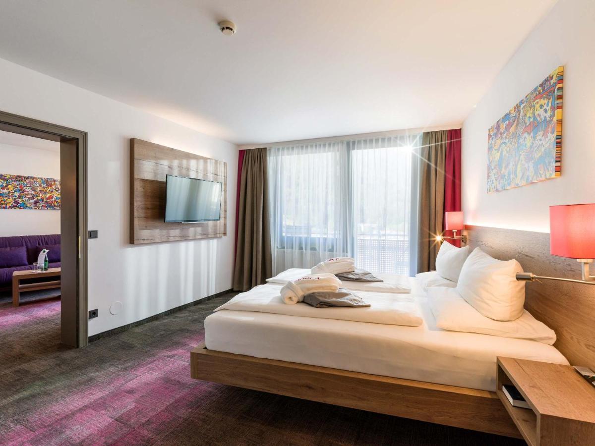 Suite Balcony,1194547033:JPEG