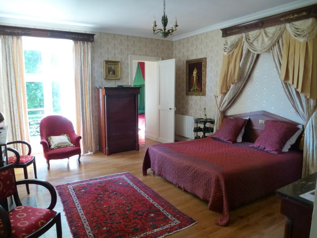 Chambre Deluxe (2 Adultes + 1 Enfant)