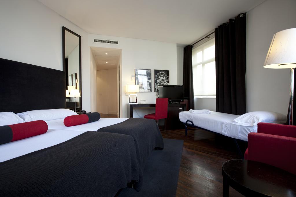 Triple Room,1272632305:JPEG